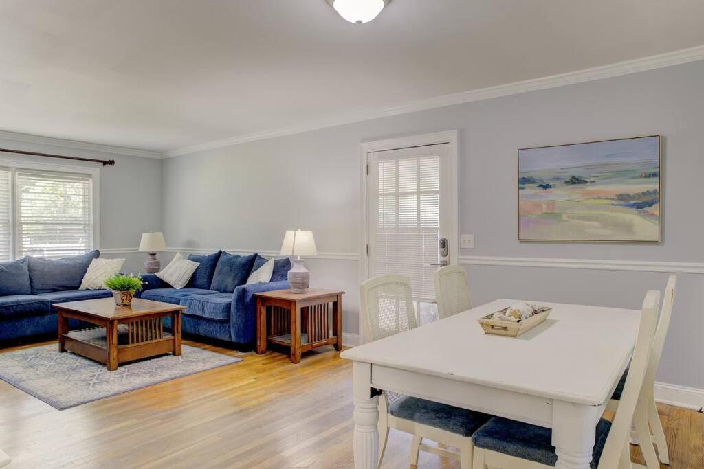 Charming Home Near Folly & Downtown Charleston Exterior foto